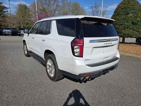Used 2022 Chevrolet Tahoe Premier AWD/4WD image 3