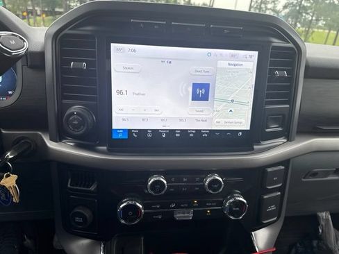 Used 2024 Ford F150 XLT w/ Mobile Office Package RWD image 15