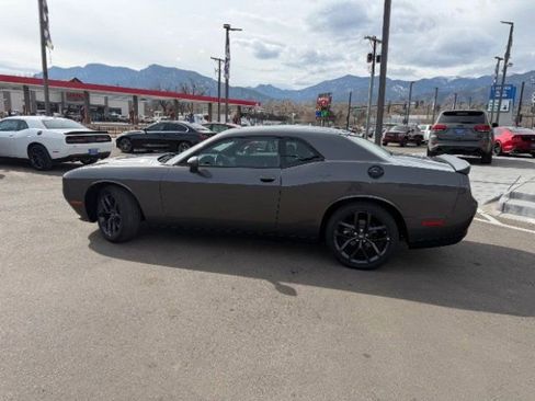 Used 2022 Dodge Challenger SXT w/ Blacktop Package RWD image 4