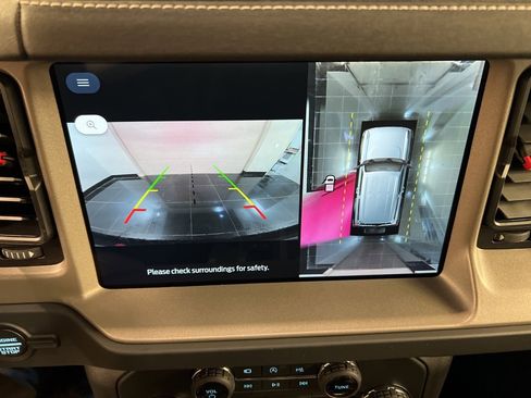 New 2026 Ford Bronco Outer Banks image 12