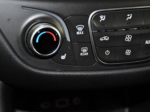 Used 2021 Chevrolet Equinox LT AWD/4WD image 31