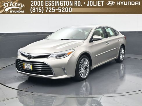 Used 2018 Toyota Avalon Limited w/ Protection Package FWD image 1