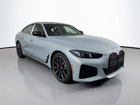 New 2026 BMW 430i xDrive w/ M Sport Package AWD/4WD image 8