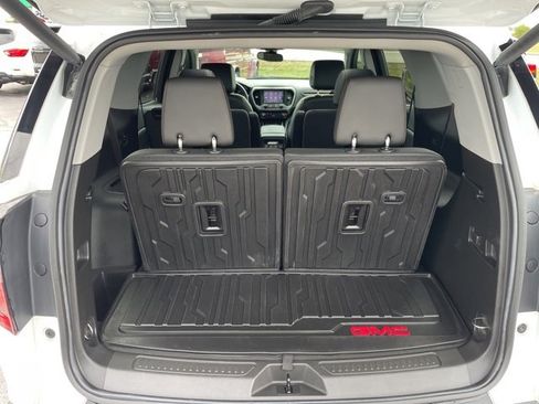Used 2023 GMC Acadia AT4 w/ Technology Package image 23