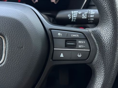 Used 2023 Honda CR-V LX image 22
