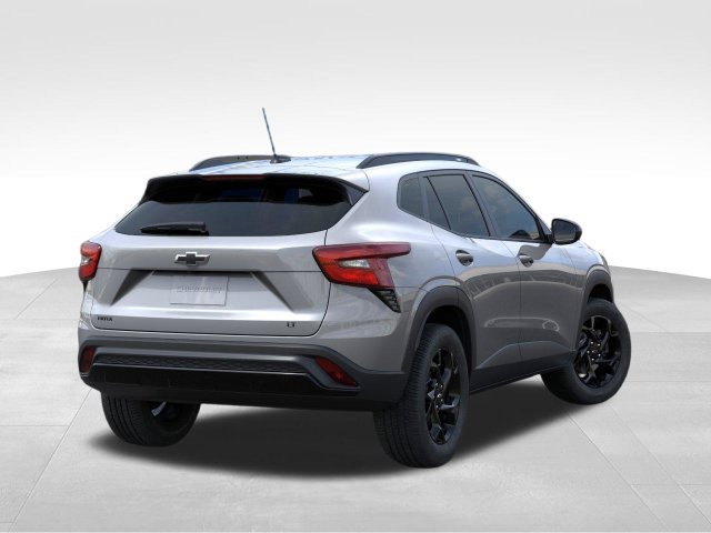 New 2026 Chevrolet Trax LT w/ Sunroof Package FWD image 4