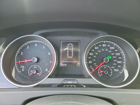 Used 2018 Volkswagen Golf SEL FWD image 24