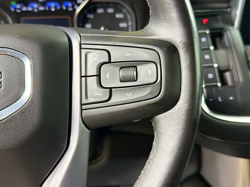 Used 2021 GMC Yukon SLT AWD/4WD image 36
