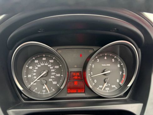 Used 2012 BMW Z4 sDrive28i w/ Sport Pkg image 14