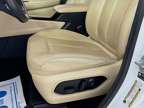 Used 2021 Jeep Grand Cherokee L Limited image 25