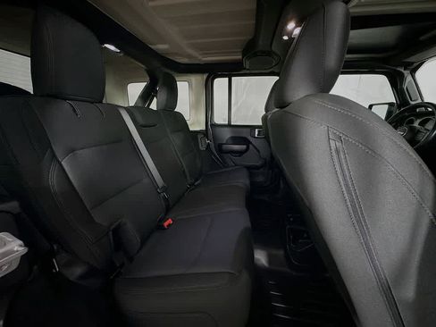 Used 2020 Jeep Wrangler Unlimited Sport S AWD/4WD image 30