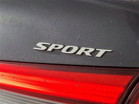 Used 2023 Honda Civic Sport image 31