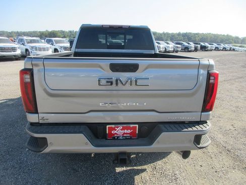 New 2026 GMC Sierra 2500 Denali Ultimate AWD/4WD image 6