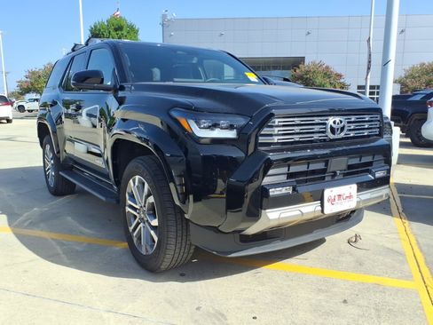 Used 2026 Toyota 4Runner Limited AWD/4WD image 3