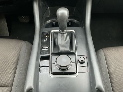 Used 2019 MAZDA MAZDA3 Sedan image 16