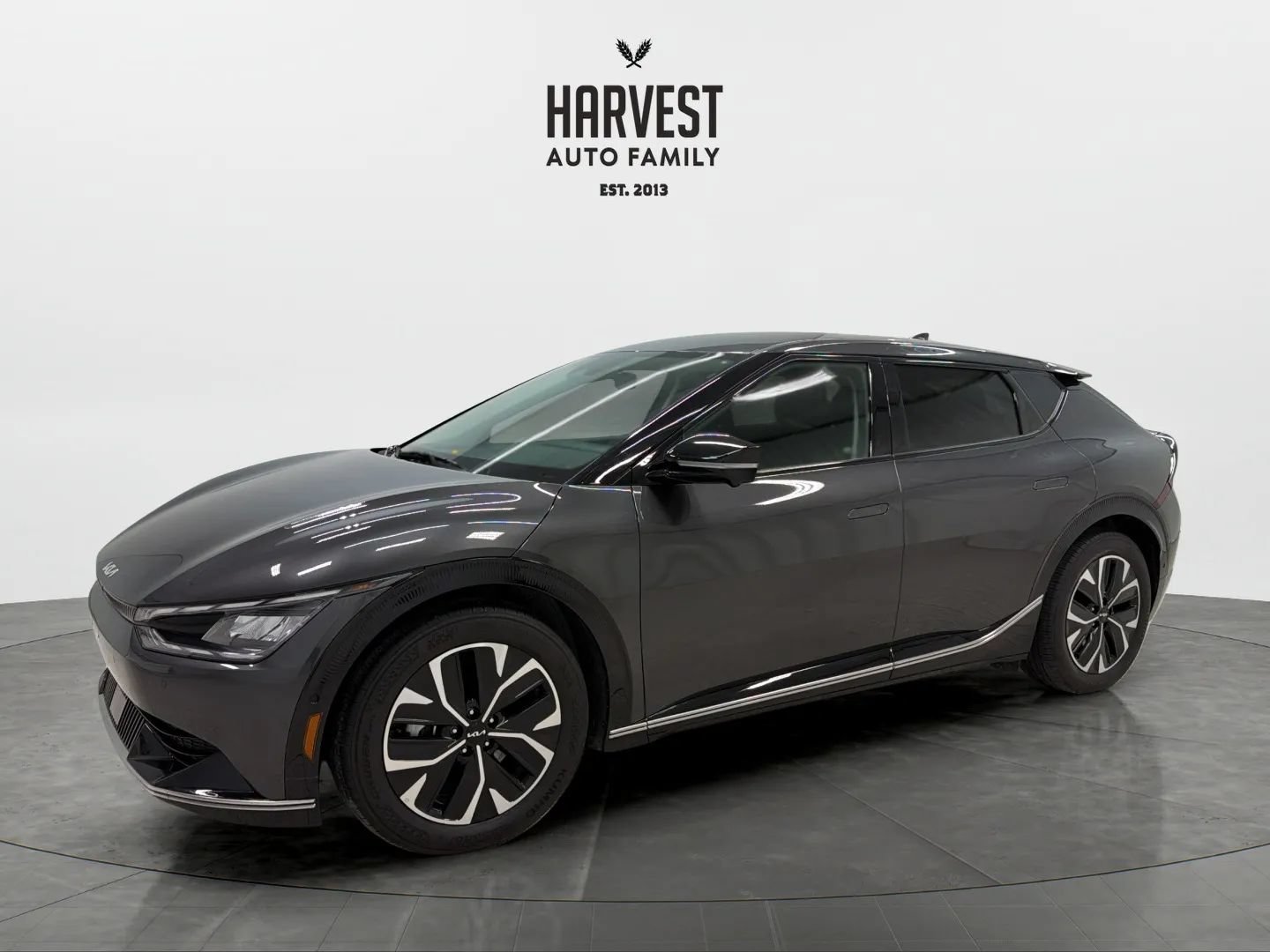 Used 2022 Kia EV6 Wind w/ Wind Technology Package AWD/4WD image 1