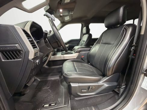 Used 2021 Ford F250 Lariat image 13