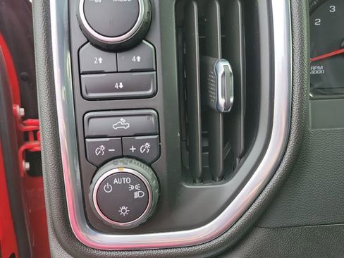 Used 2023 Chevrolet Silverado 2500 LT w/ Advanced Trailering Package AWD/4WD image 36