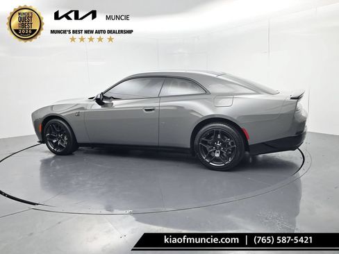 Used 2026 Dodge Charger Scat Pack AWD/4WD image 5