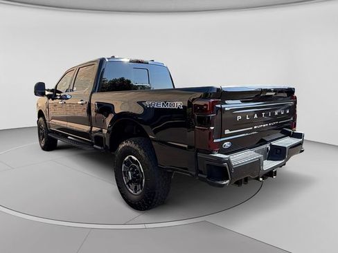 Used 2024 Ford F350 Platinum w/ Tremor Off-Road Package AWD/4WD image 3