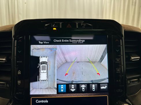 Used 2019 RAM 1500 Laramie Longhorn image 16