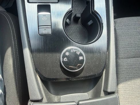 Used 2023 Nissan Rogue SV AWD/4WD image 29