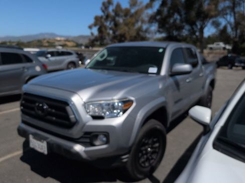 Certified 2020 Toyota Tacoma SR5 w/ Blackout Package RWD image 10