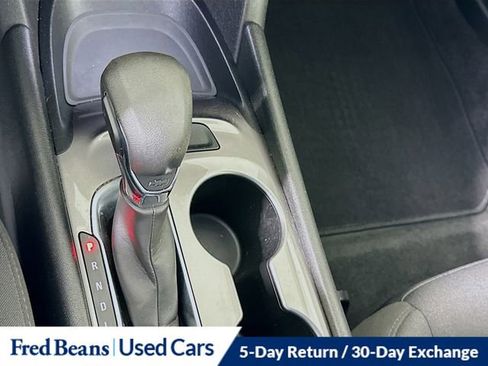 Used 2021 Chevrolet Malibu LS image 19