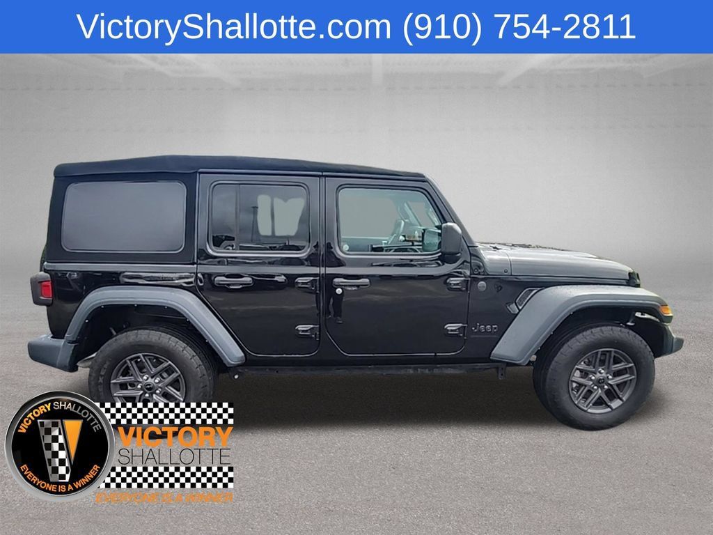 Used 2024 Jeep Wrangler Unlimited Sport AWD/4WD image 29