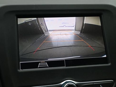 Used 2022 Chevrolet Equinox LS w/ Driver Confidence II Package FWD image 39