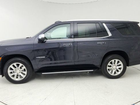 Used 2025 Chevrolet Tahoe Premier AWD/4WD image 4