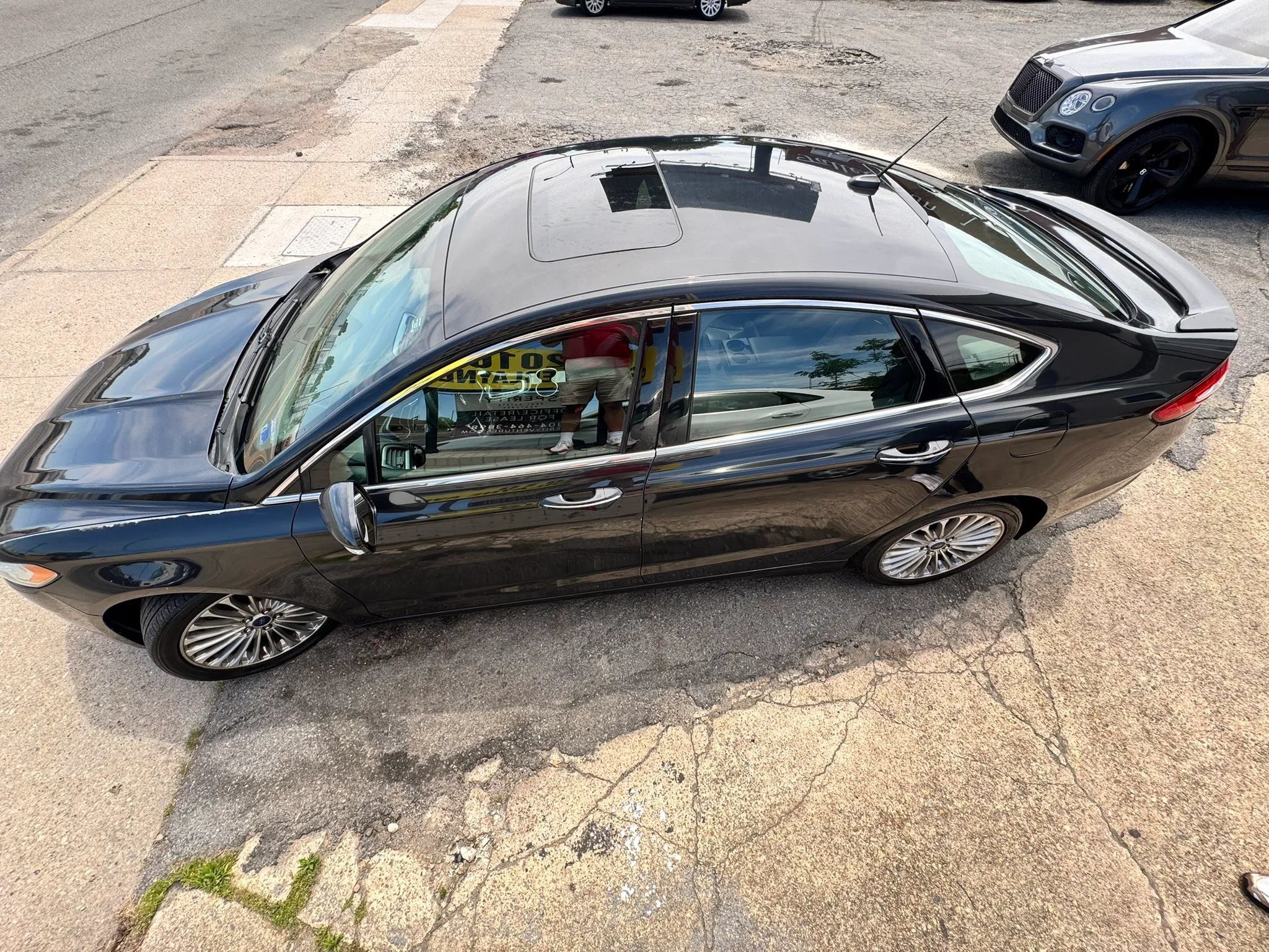 Used 2014 Ford Fusion Titanium FWD image 35