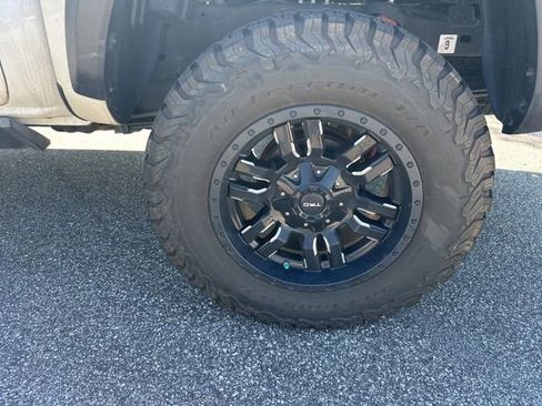 Used 2020 Toyota Tacoma TRD Pro AWD/4WD image 6