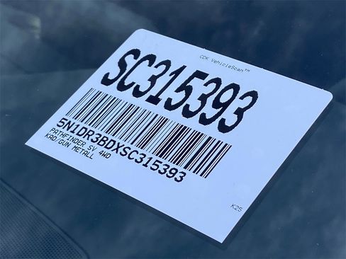 New 2025 Nissan Pathfinder SV image 36