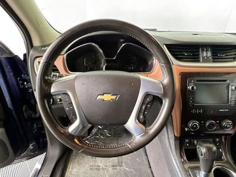 Used 2015 Chevrolet Traverse LT w/ Style and Technology Package AWD/4WD image 8