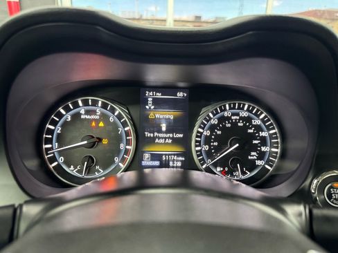 Used 2018 INFINITI Q50 Luxe w/ Sensory Package (Luxe) AWD/4WD image 28