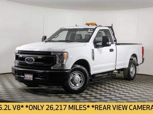 Used 2020 Ford F250 XL w/ Power Equipment Group RWD image 2