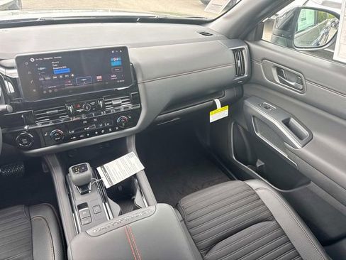 New 2026 Nissan Pathfinder Rock Creek AWD/4WD image 20
