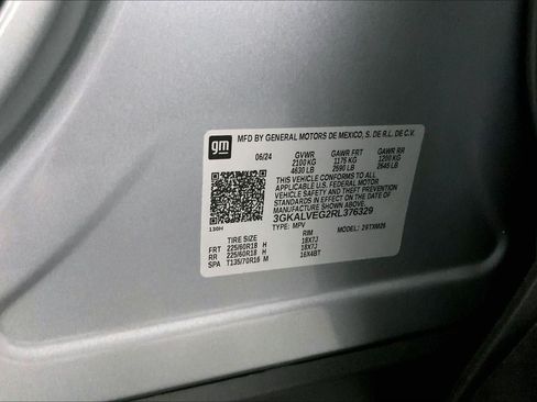 Used 2024 GMC Terrain SLT AWD/4WD image 31