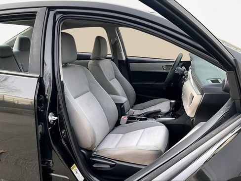 Used 2014 Toyota Corolla LE image 7