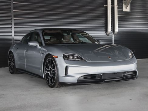 Certified 2026 Porsche Taycan 4S AWD/4WD image 7