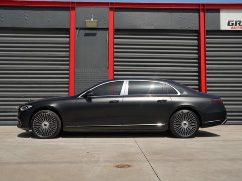 Used 2024 Mercedes-Benz Maybach S 580 4MATIC image 6