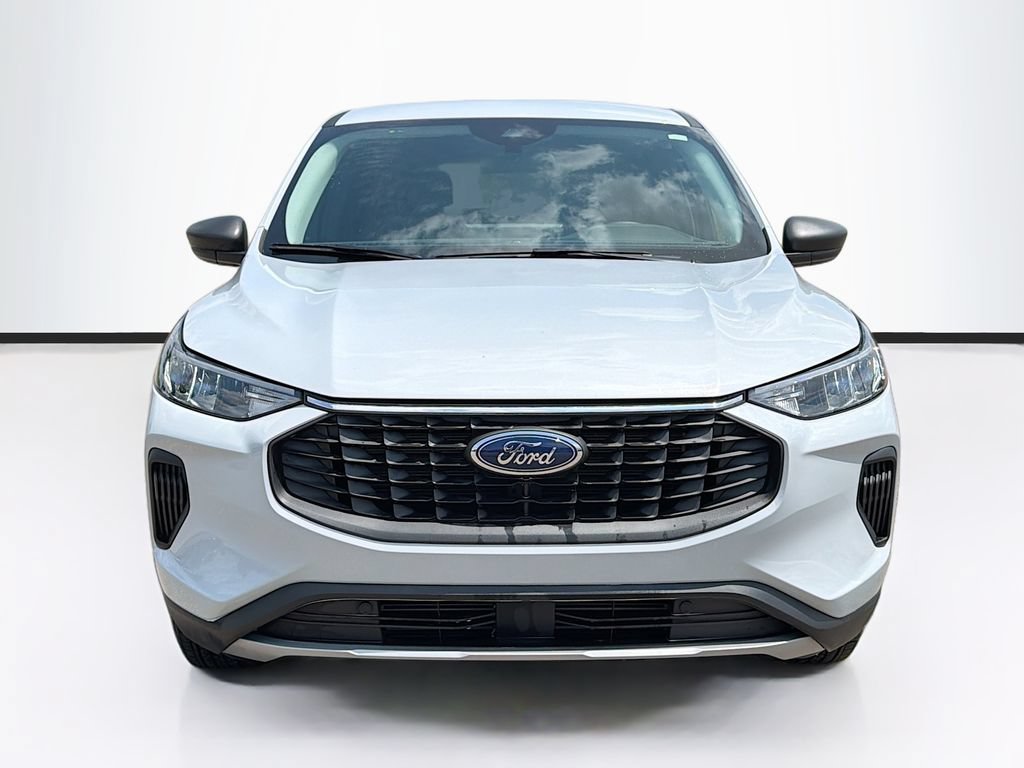 New 2026 Ford Escape Active w/ Tech Pack #1 AWD/4WD image 2