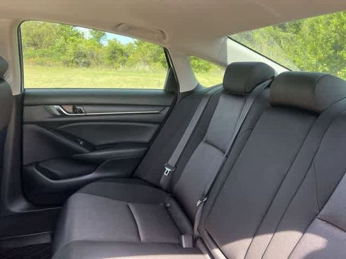 Certified 2019 Honda Accord EX image 14