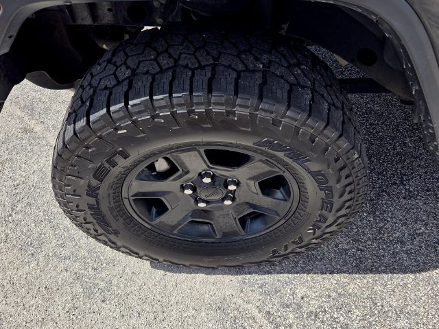 Used 2019 Jeep Wrangler Unlimited Sahara w/ Safety Group AWD/4WD image 17