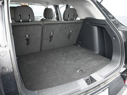 Used 2025 Chevrolet TrailBlazer LT image 9