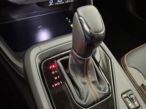 Used 2025 Subaru Crosstrek 2.5i Limited image 17