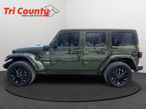 Used 2024 Jeep Wrangler Unlimited Sahara image 5
