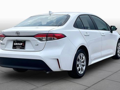 Used 2024 Toyota Corolla LE FWD image 13