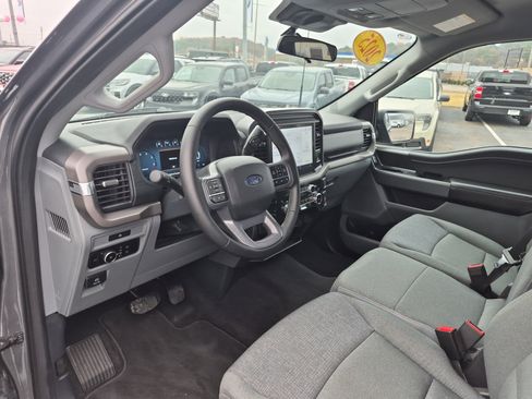 Used 2025 Ford F150 XLT w/ Equipment Group 301A Standard image 16